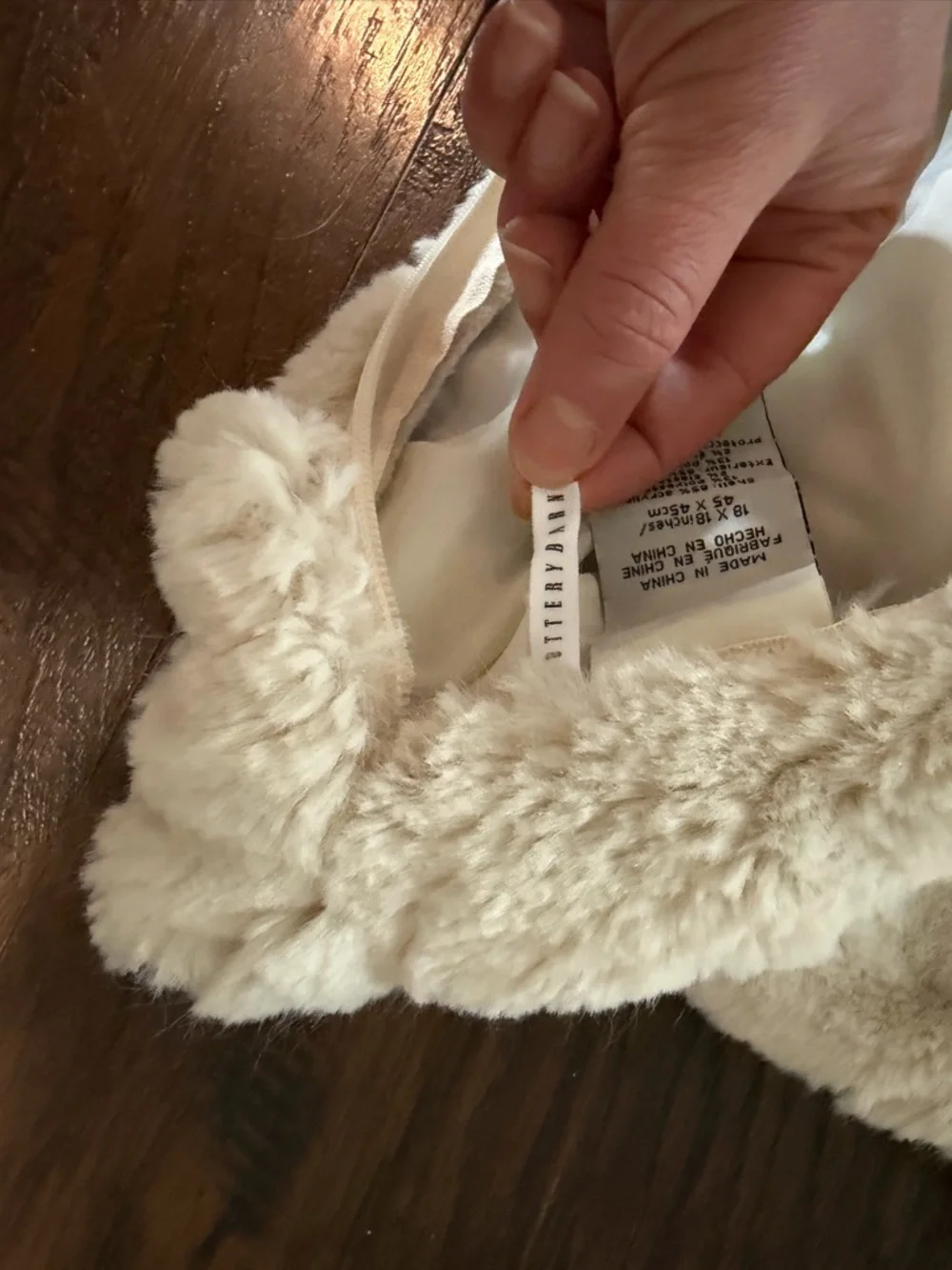 Pottery Barn Plush Faux Fur Pillow Cover in Cream 18x18